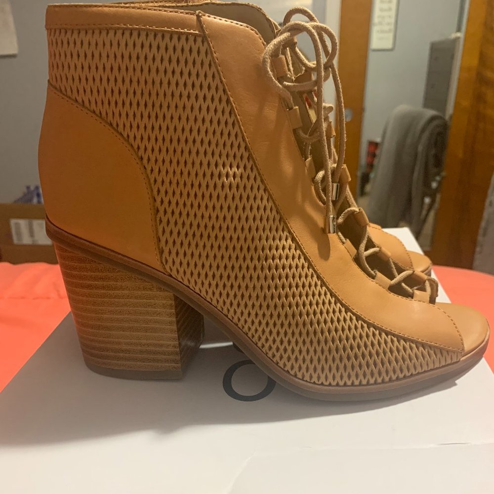 Aldo Sevilan Cognac lace up open toe women's chunky heel bootie